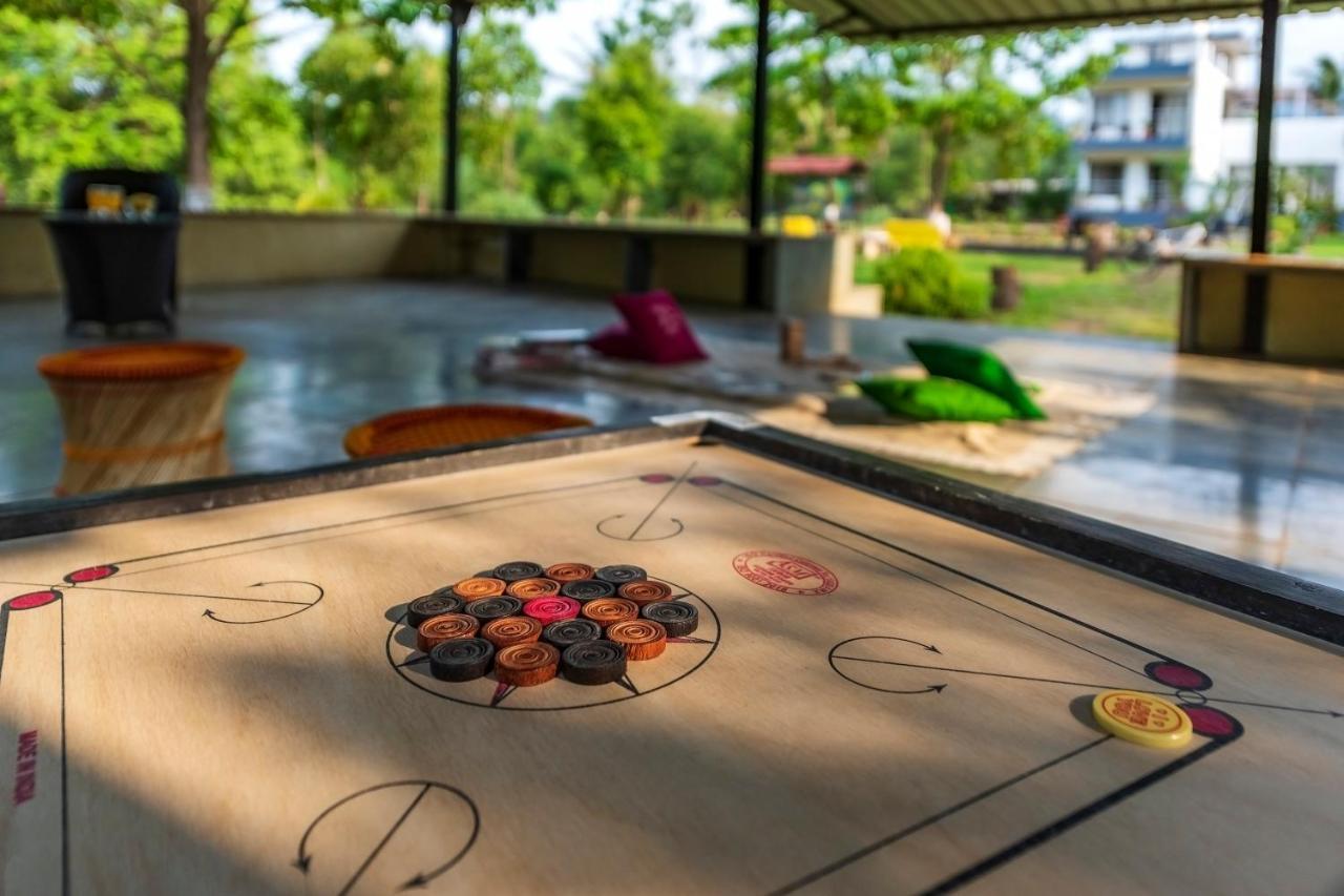 Saffronstays Lakeview Nivara - Farm Stay Villa With Private Pool Near Pune Eksteriør bilde